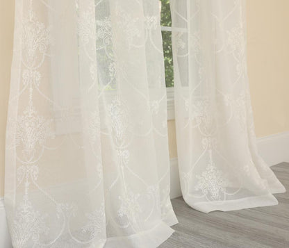 ML19007 Lillie Sheer Curtain