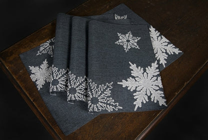 XD17141 Glisten Snowflake Placemats,14"x20", Set of 4