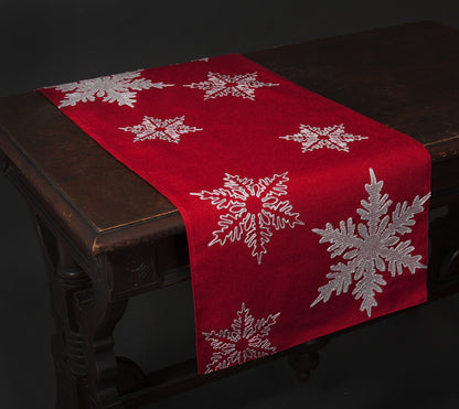 XD17141 Glisten Snowflake Table Runner