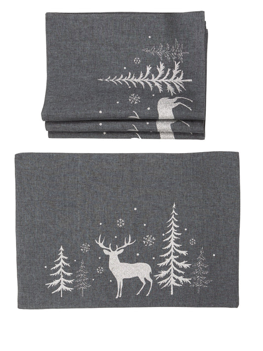 XD18905 Deer In Snowing Forest 14''x20'' Placemats, Set of 4