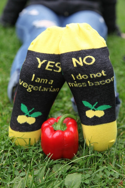 VEGETARIAN woman's cotton socks